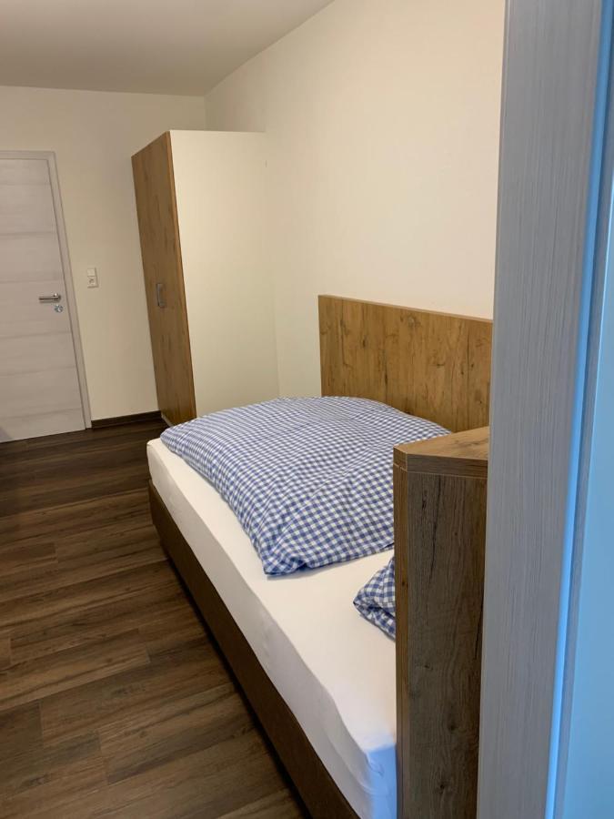 Pension Deckenpfronn Exteriör bild